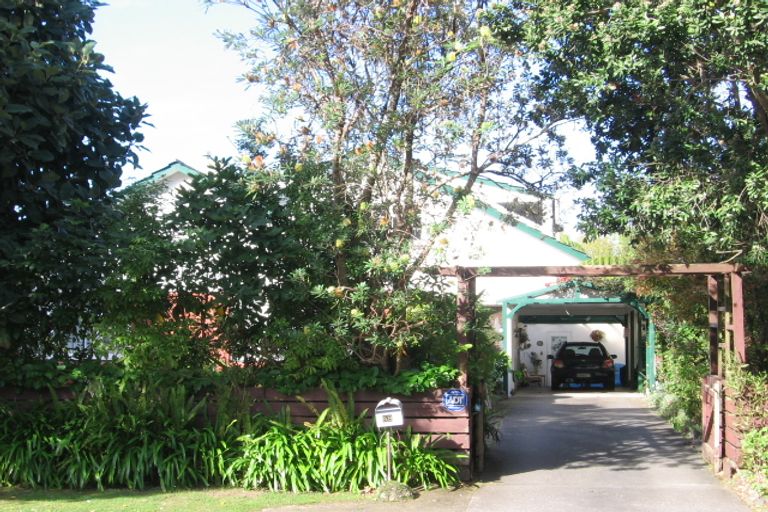 Photo of property in 88 Owen Street, Belmont, Lower Hutt, 5010