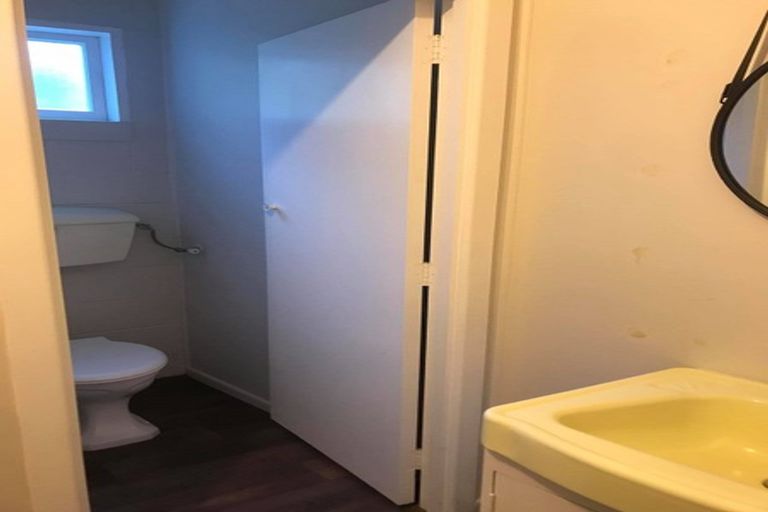 Photo of property in 142 Ti Rakau Drive, Pakuranga, Auckland, 2010