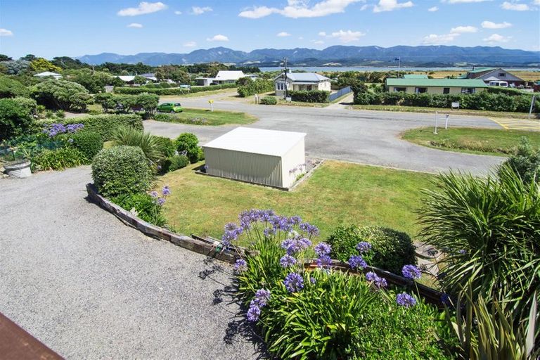 Photo of property in 98 Lake Ferry Road, Lake Ferry, Featherston, 5772