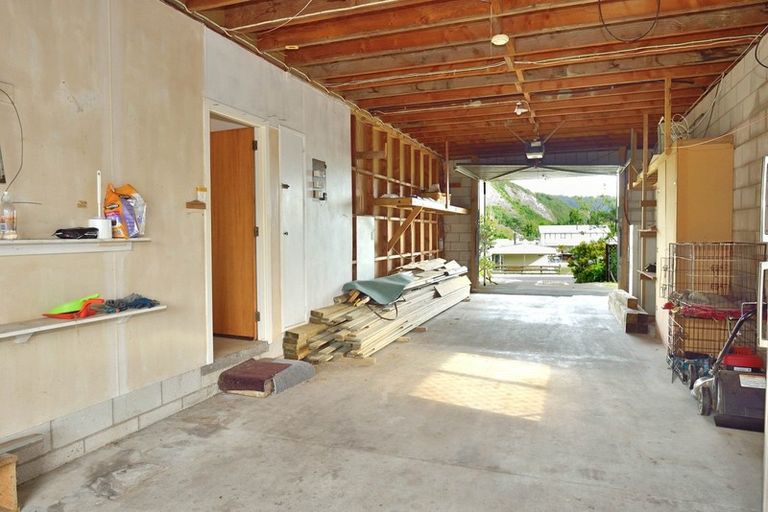 Photo of property in 417 Ormond Drive, Mahia, 4198