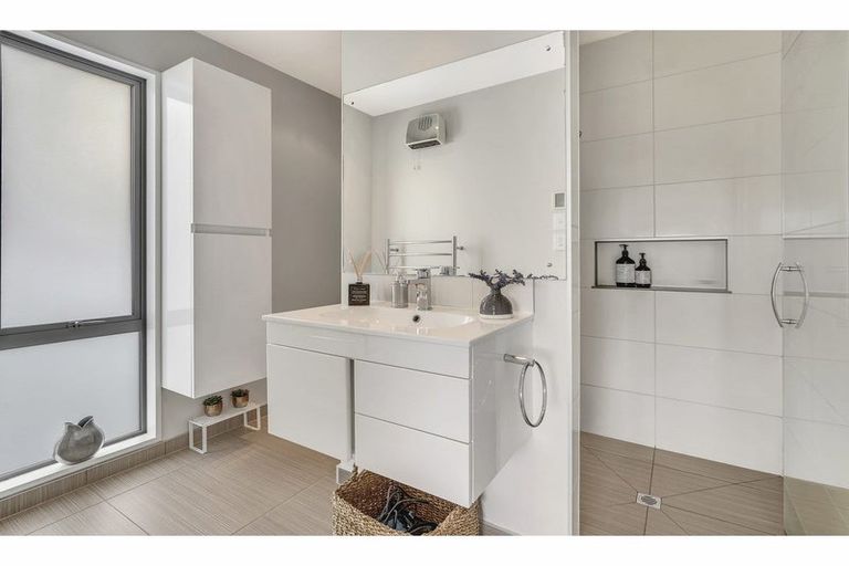 Photo of property in 27 Sovereign Boulevard, Kaiapoi, 7630