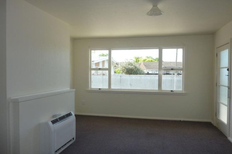 Photo of property in 4/85 Hills Road, Edgeware, Christchurch, 8013