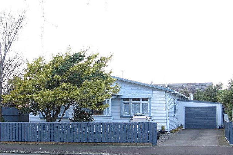 Photo of property in 67 Fitzroy Street, Terrace End, Palmerston North, 4410
