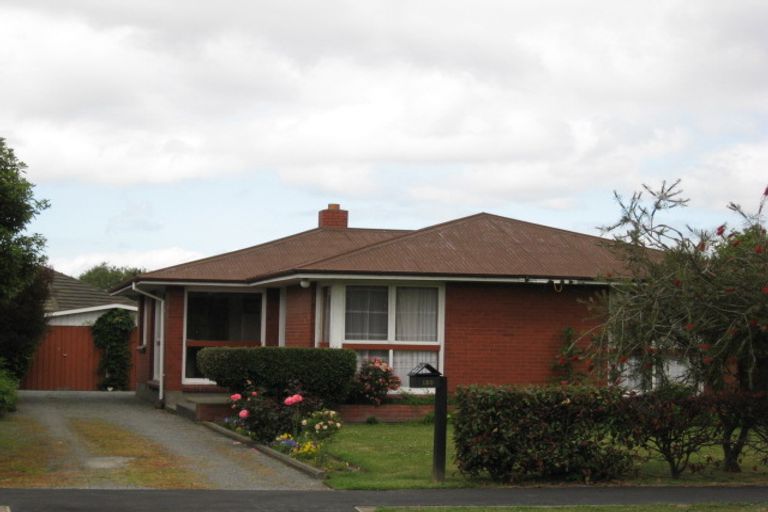 Photo of property in 180 Withells Road, Avonhead, Christchurch, 8042