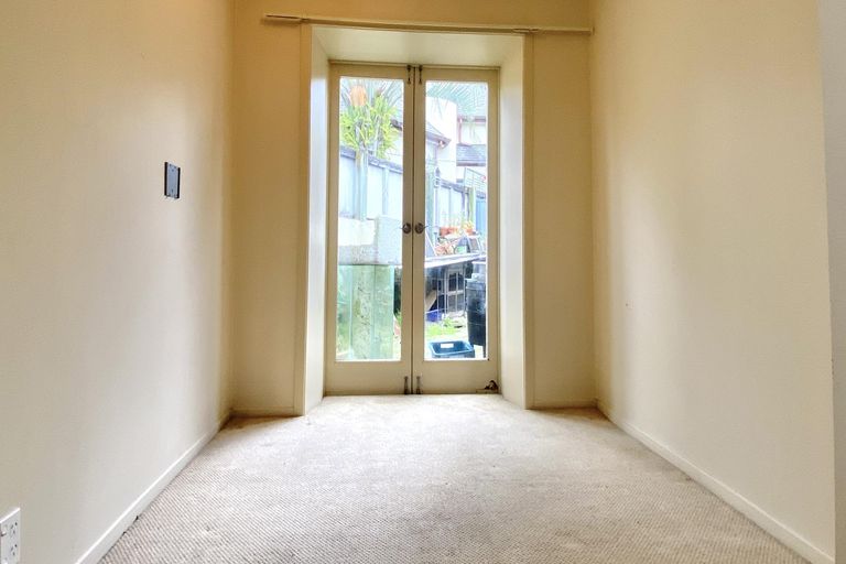 Photo of property in 23 Kawerau Avenue, Devonport, Auckland, 0624