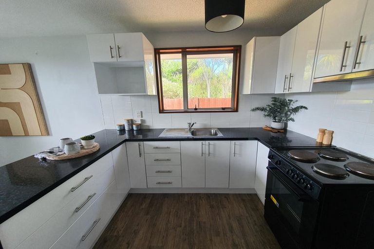 Photo of property in 1/89 Epsom Road, Sockburn, Christchurch, 8042