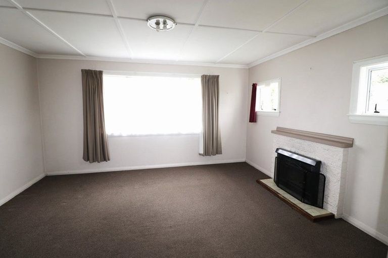 Photo of property in 12 Terrace Street, Aramoho, Whanganui, 4500