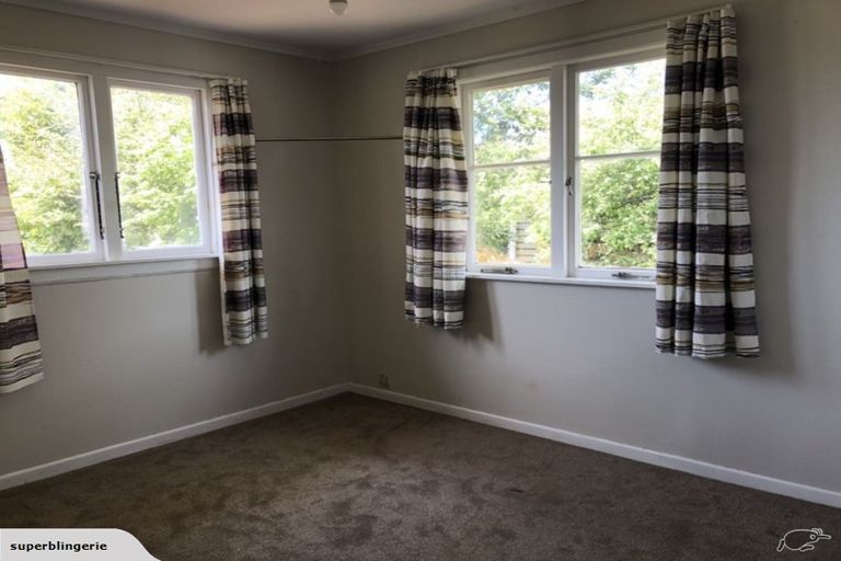 Photo of property in 41 Garelja Road, Henderson, Auckland, 0612