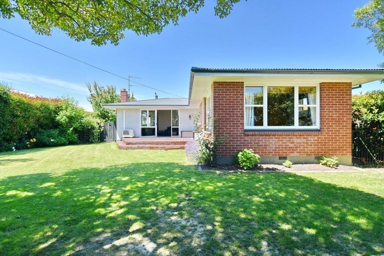 Photo of property in 32 Seddon Street, Rangiora, 7400