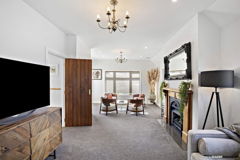 Photo of property in 25 Main Street, Greytown, 5712