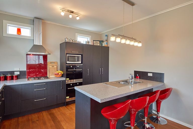Photo of property in 7 Matamau Street, Palmerston North, 4414