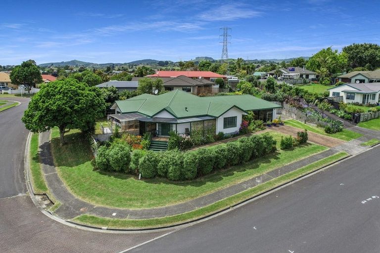 Photo of property in 28 Sapphire Drive, Hairini, Tauranga, 3112