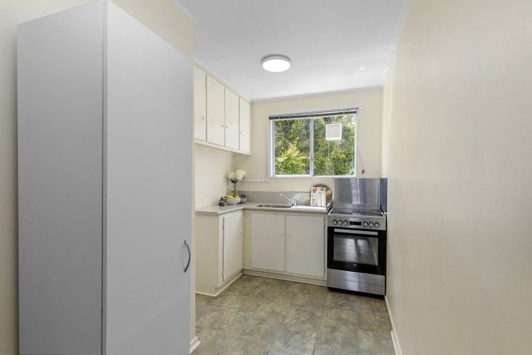 Photo of property in 8/19 Pirie Crescent, Moera, Lower Hutt, 5010