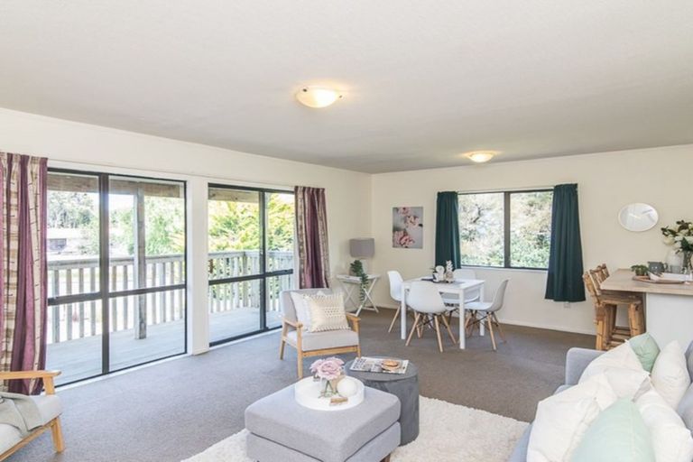 Photo of property in 90 Aorangi Road, Paraparaumu, 5032