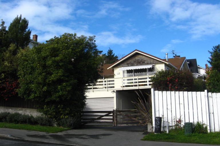 Photo of property in 124 Hackthorne Road, Cashmere, Christchurch, 8022