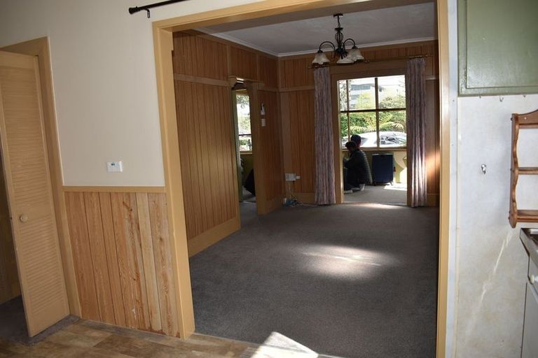 Photo of property in 1/20 Northcote Road, Takapuna, Auckland, 0622