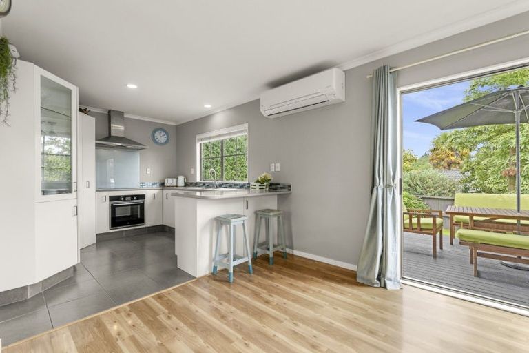 Photo of property in 27 Solander Drive, Welcome Bay, Tauranga, 3112