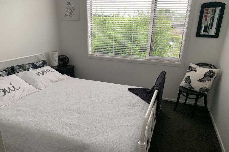 Photo of property in 20 Tuscan Lane, Martinborough, 5711