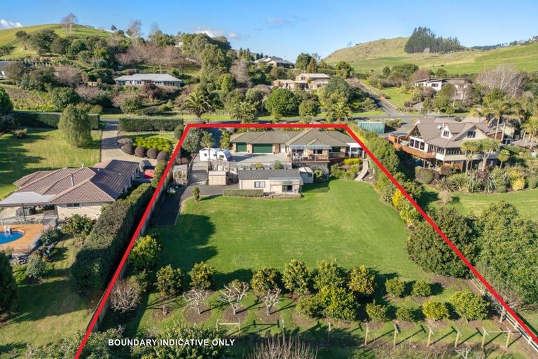 Photo of property in 19 Roger Guy Place, Welcome Bay, Tauranga, 3175