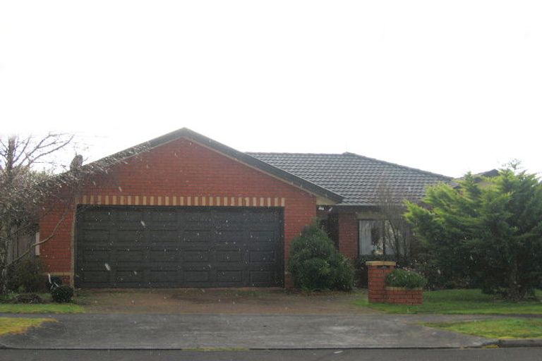Photo of property in 113 Burswood Drive, Burswood, Auckland, 2013