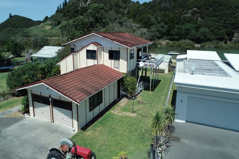 Photo of property in 16 Pataua Street, Pataua South, Onerahi, 0192