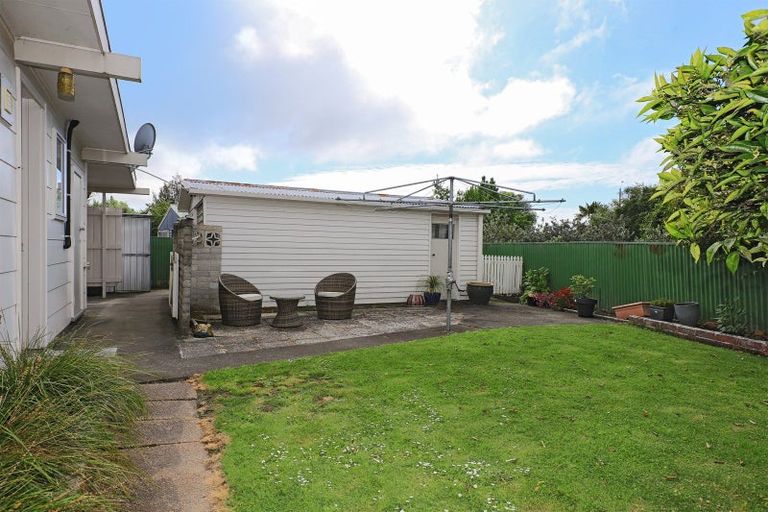 Photo of property in 3 Laurent Place, Greenmeadows, Napier, 4112