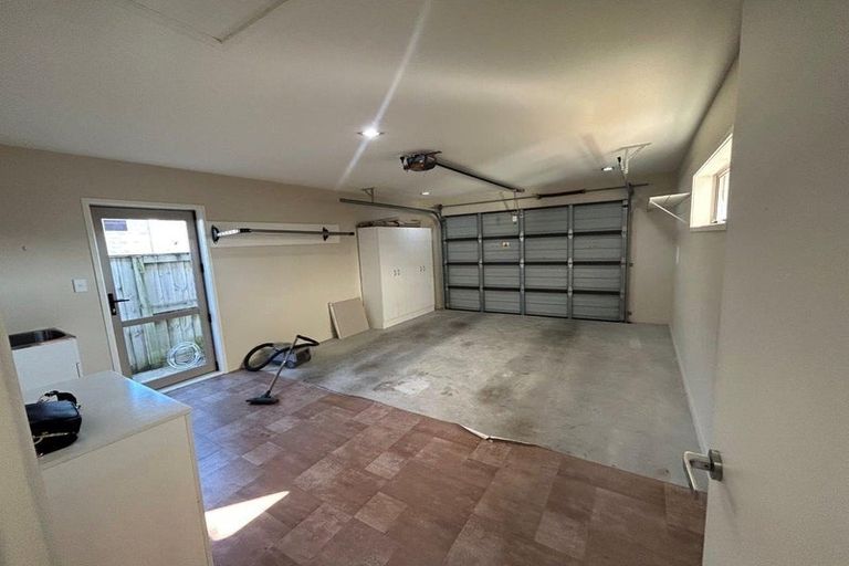 Photo of property in 5 Coprosma Close, Papamoa Beach, Papamoa, 3118