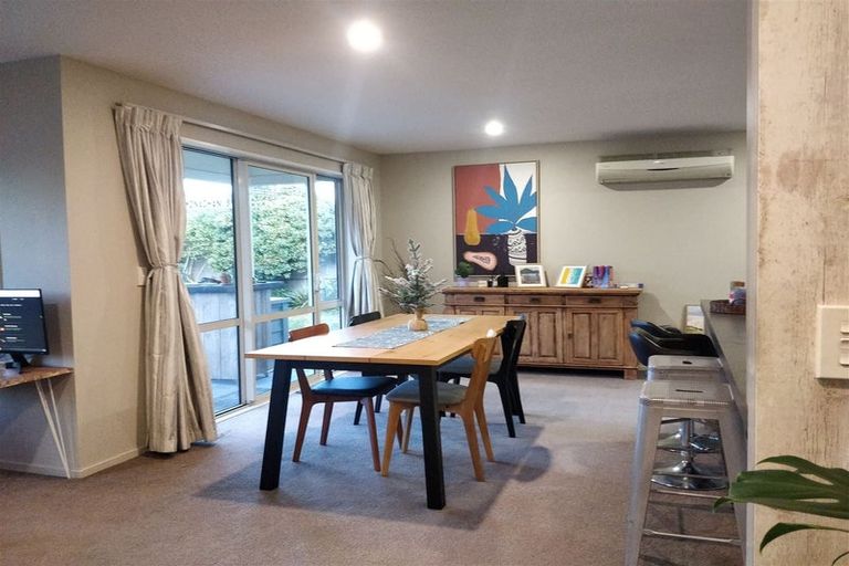Photo of property in 2 Moeraki Place, Hei Hei, Christchurch, 8042
