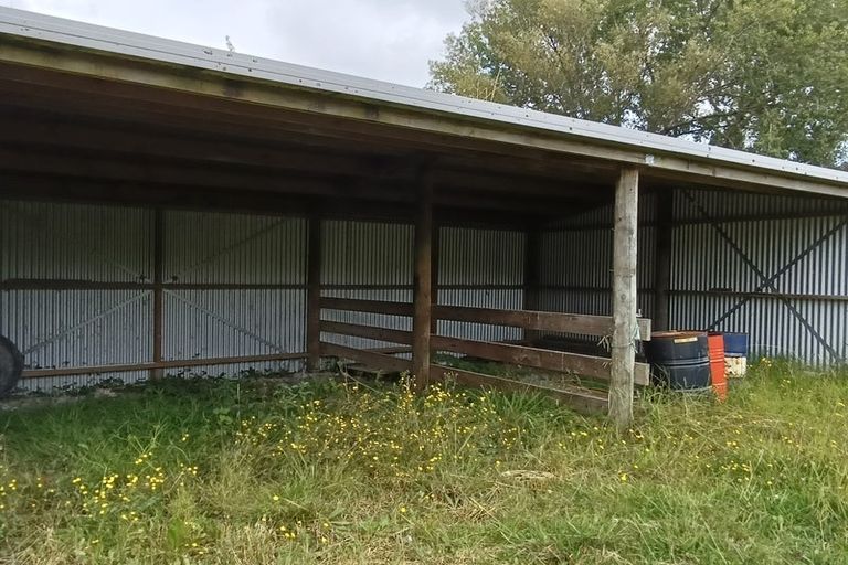 Photo of property in 28 Blackbridge Road, Dairy Flat, Albany, 0794