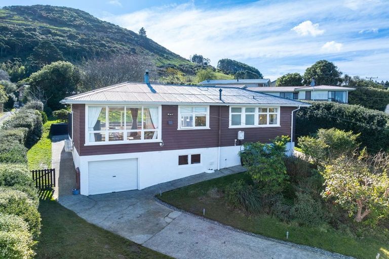 Photo of property in 123 Manapouri Street, Maia, Dunedin, 9022