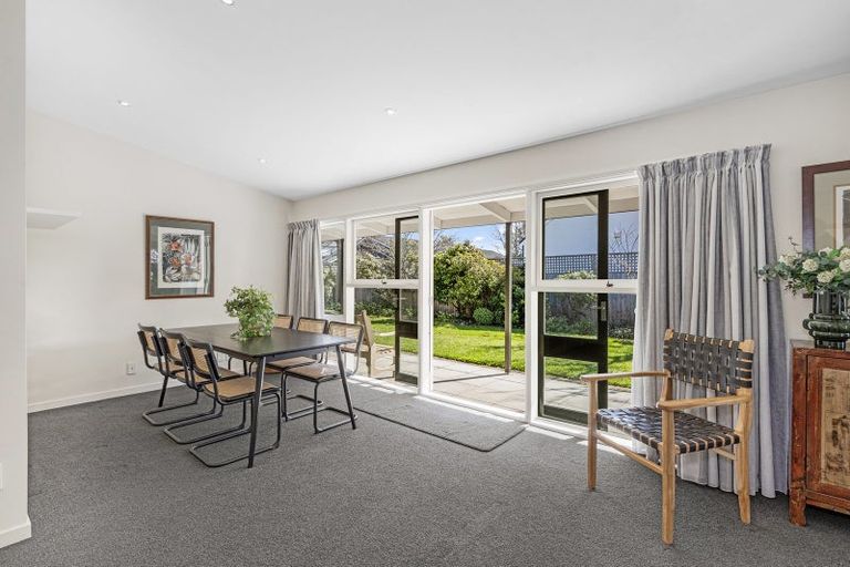 Photo of property in 53a Garreg Road, Bryndwr, Christchurch, 8052