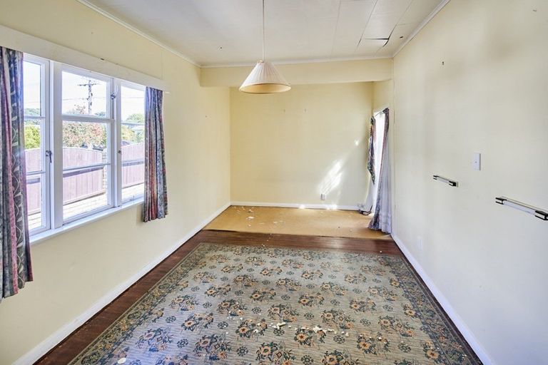 Photo of property in 6 Haig Street, Waterloo, Lower Hutt, 5011
