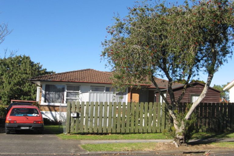 Photo of property in 22 Innismara Avenue, Wattle Downs, Auckland, 2103