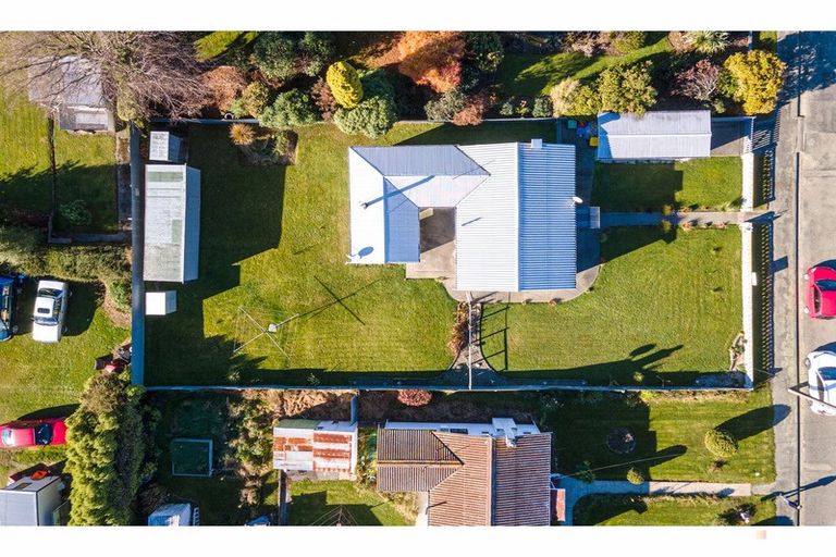 Photo of property in 58 Wilkin Street, Waimate, 7924