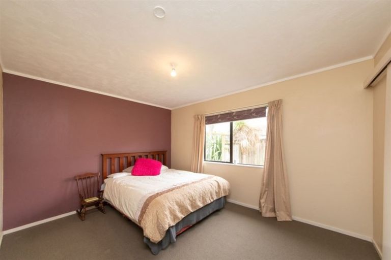 Photo of property in 5 Cargill Grove, Kelvin Grove, Palmerston North, 4414