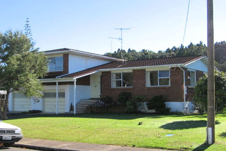 Photo of property in 23 Forest Glen, Orewa, 0931