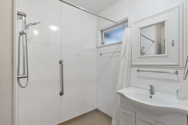 Photo of property in 159 Sandwich Road, St Andrews, Hamilton, 3200