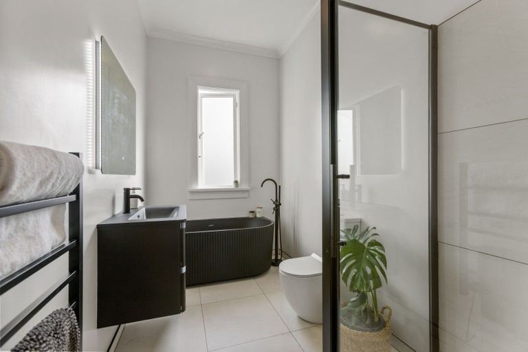 Photo of property in 710 Luggate-cromwell Road, Mount Pisa, Cromwell, 9383