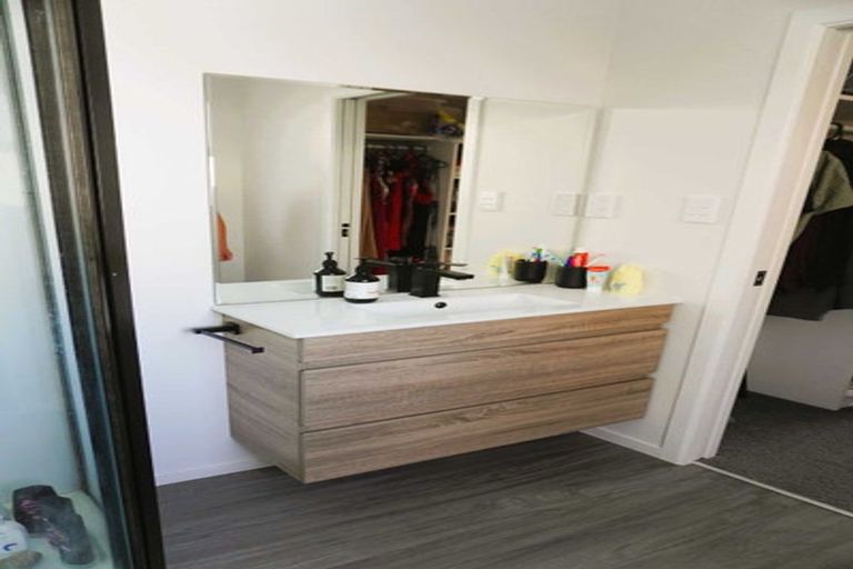 Photo of property in 7 Meadowvale Drive, Levin, 5510