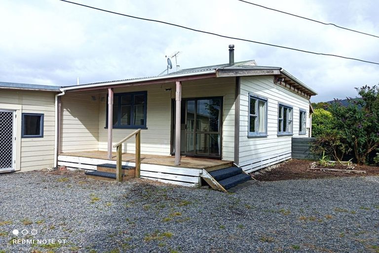 Photo of property in 65 Longwood West Road, South Featherston, Featherston, 5771