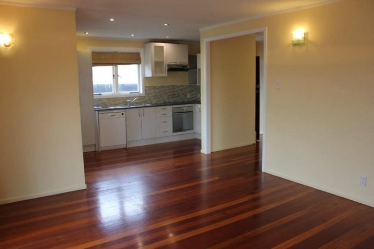 Photo of property in 1/37 Nile Road, Milford, Auckland, 0620