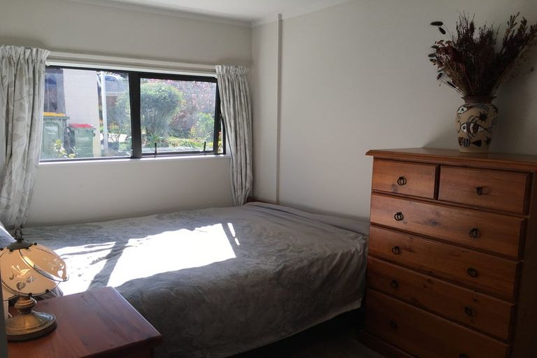 Photo of property in 64 Mayfair Crescent, Mairangi Bay, Auckland, 0630