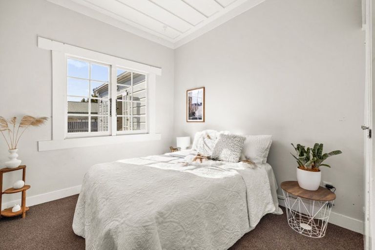 Photo of property in 93 Georges Drive, Napier South, Napier, 4110