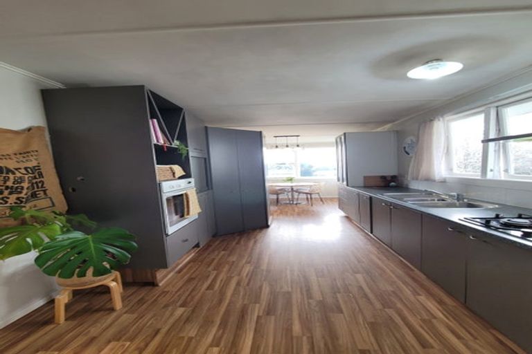 Photo of property in 10 Taunton Place, Lynmouth, New Plymouth, 4310