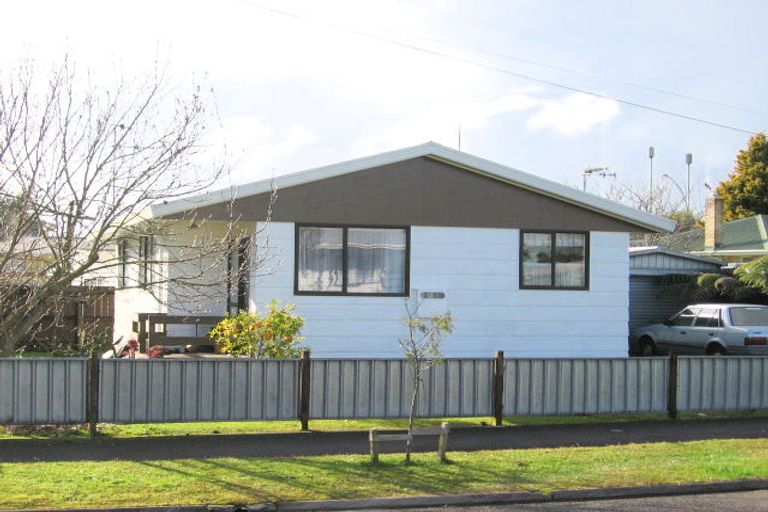 Photo of property in 2b Morrison Crescent, Glenview, Hamilton, 3206