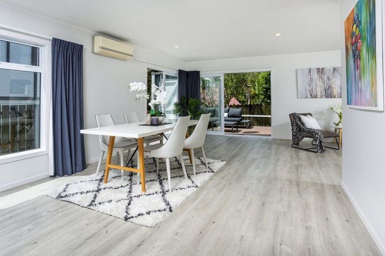 Photo of property in 1/13a Eban Avenue, Hillcrest, Auckland, 0627