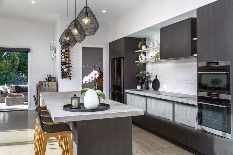 Photo of property in 1 Matai Grove, Greytown, 5712