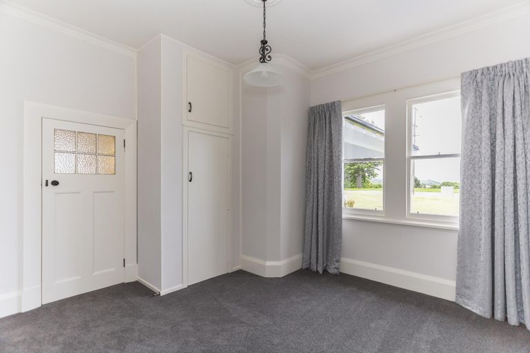 Photo of property in 96 Perth Street, Holmes Hill, Oamaru, 9401