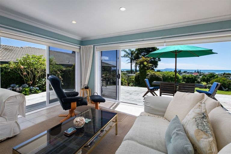 Photo of property in 27 The Crescent, Waihi Beach, 3611