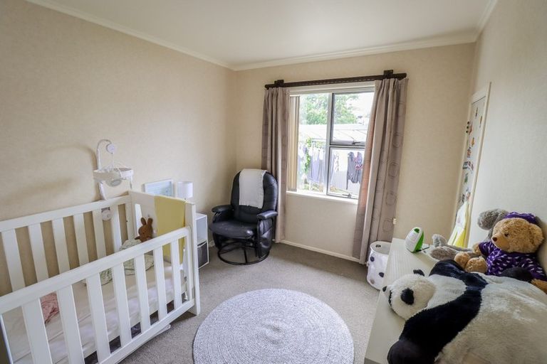 Photo of property in 9 Waterloo Crescent, Hokowhitu, Palmerston North, 4410